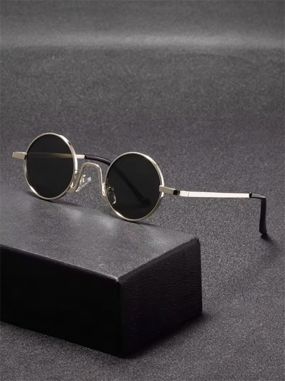 Retro Round Steampunk Sunglasses for Men & Women – Vintage John Lennon Style